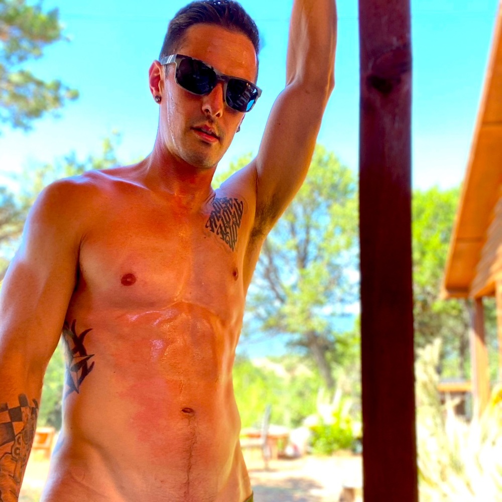 Meet your Posher, Martin